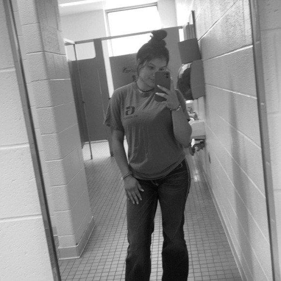 Meet your Posher, Kayla-ann - Picture 3 of 8